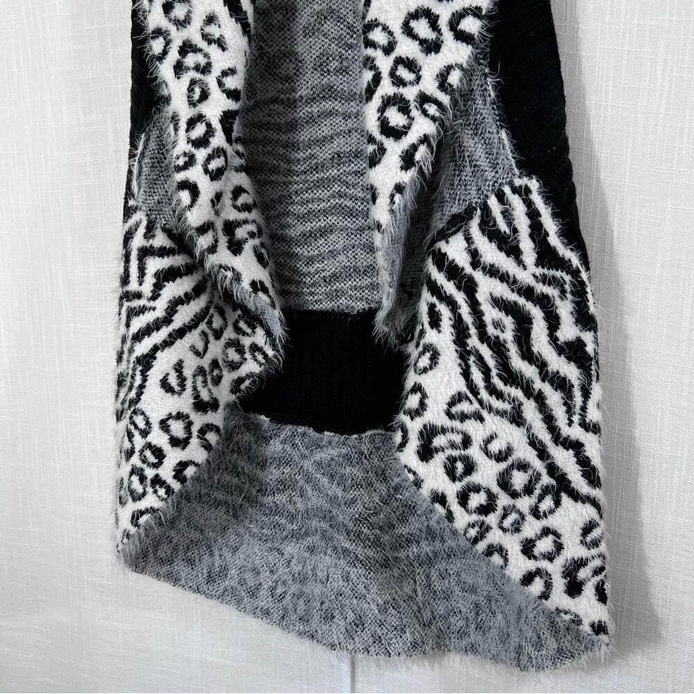 Spense Fuzzy Animal Print Soft Swag Sweater Vest Cardigan Size LP - Picture 7 of 12